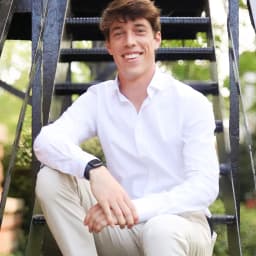 Griffin Van Vooren